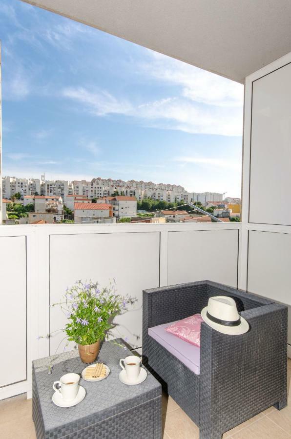 Apartment Sara Split Ngoại thất bức ảnh